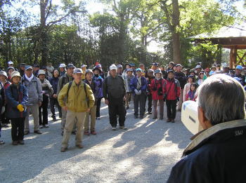 寒川神社境内