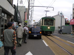 腰越への道